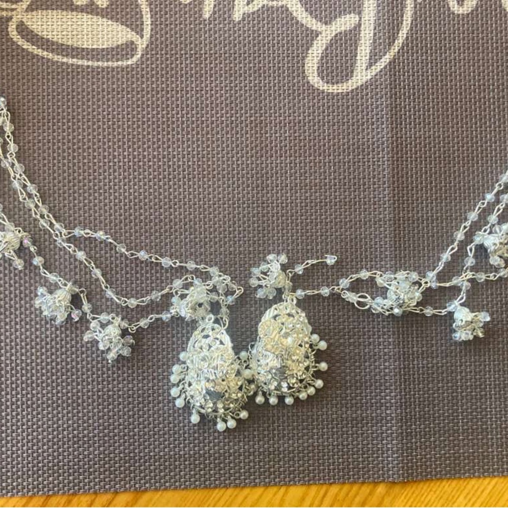 Delicate Silver Filigree Floral Necklace